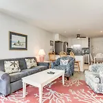 Walking Distance To The Beach Ocean Forest Villas