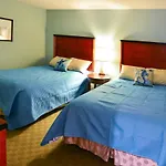 Deluxe Ocean Front Two-Bedroom Condo In Sandy Beach Resort