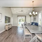 5304 The Retreat Home
