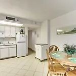 Hosteeva Atlantica Beachfront Condo Amazing Ocean Views
