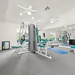 Viagem Bright 2Br With Pool, Gym & Parking