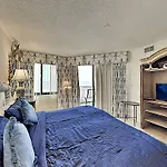 Sophisticated Oceanfront Condo Private Balcony