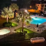 Myrtle Beach Condo With Pool Minutes To Ocean!