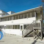 Windy Hill Villa 3 - Beach Charm