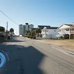 Cg Beach Bungalow 3