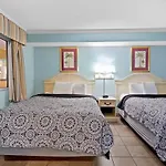 Hosteeva Beachfront Condo With Private Balcony