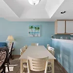 Hosteeva Beachfront Condo With Private Balcony