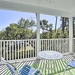 Modern Escape In The Heart Of Murrells Inlet