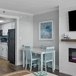 Luxurious Fully Renovated 12Th Story Ocean Front