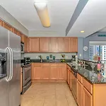 Malibu Pointe Beach Club - Across The Street From The Ocean! Sleeps 13 Guests!