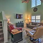 Surfside Beach Home Base Steps To Pool And Ocean!