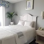Beautiful Double Queen Suite With Ocean Views! Sea Mist Resort 50811 - Perfect For 2-4 Guests!