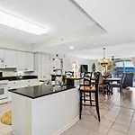 Yacht Club Villas 1302
