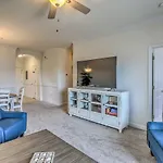 Quaint Myrtle Beach Condo 7 Mi To Shoreline!