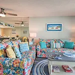 Oceanfront Oasis With Deck And Resort Beach Access!