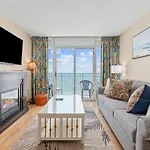 Beachfront Resort With Ocean View - Near Boardwalk!