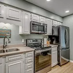 Large Family Friendly Condo - Steps To The Beach!