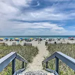 Ocean View Apt And Access To Pool, Beach And More