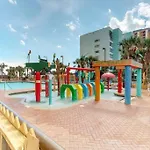 *All New & Awesome View*King Bed*Pools*Hot Tubs*Lazy River*M149