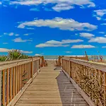 Direct Ocean Front King Suite! Sea Mist Resort 20102 - Perfect For 2-4 Guests!