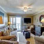 Beach Cottage At Od