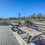 Family-Friendly Myrtle Beach Condo And Pool Access