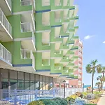 Beachfront Condo In Myrtle Beach With Pool Access