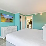Immaculate Ocean Front Condo With Fireplace! 1Br King Suite - Sleeps 6! - Caribbean Resort 427