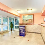 Atlantica 11Th Floor Gem!