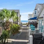 Beautiful Beach House W/Ocean View! Ocean Lakes Sc