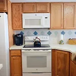 Shalimar 3B Condo