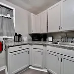 Short Walk To Beach, Central Hvac, Fast Wifi - 104