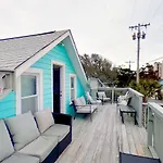 Getaway At 15Th & Perrin