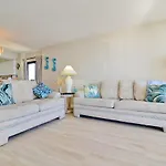 Huge Oceanfront End Unit Top Location With Pool