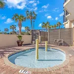 Completely Renovated Double Queen Direct Oceanfront Suite - Ocean Reef 1503 Sleeps 4!