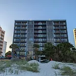 Willow Bay 803 Oceanfront Suite, Renovated Spring 2023 Desirable Golden Mile Location