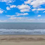 Ground Floor Direct Oceanfront Double Queen Suite! Perfect For 4 Guests! Sea Mist 20106