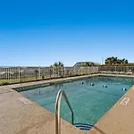 South Shores Ii, Unit 105