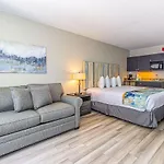 Landmark Resort King Suite Unit 710 Beautifully Updated Sleeps 4