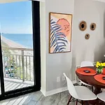 1726 Ocean View Galore Pets Are Welcome