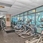 Immaculate 2 Bedroom Apartment With Stunning Views! Palace Resort 2113