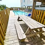 Wow Oceanfront With Ocean View Balcony Pool Amazing Location