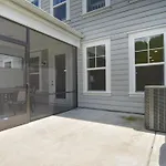 5206 Townes At Barefoot Townhouse