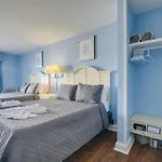 Beach Life Resort Studio With Balcony!
