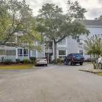 Myrtle Beach Condo With Pool Access Walk To Beach!