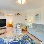 Surfside Beach Condo With Balcony Walk To Beach!