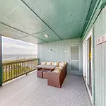 Windcrest Villas 201