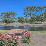 Nmb Condo Walk To The Beach Or Use The Pool!