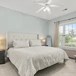 Magnolia Pointe 203