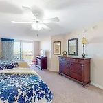 Yacht Club Villas 3-505